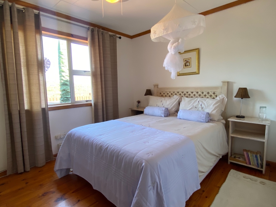 7 Bedroom Property for Sale in Cintsa East Eastern Cape